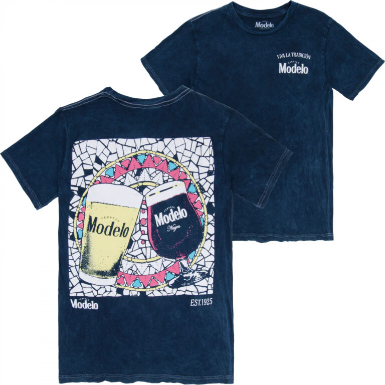 Modelo Viva La Tradicion Double-Sided T-Shirt
